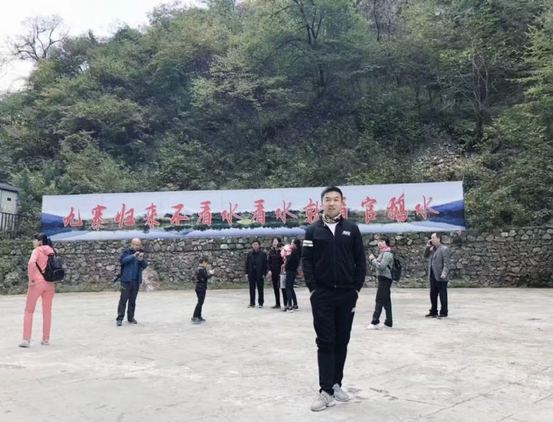 牵手的第一张照片--嘉峪关王婆说媒